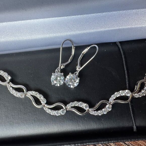 VINTAGE ESTATE LOT Sterling Silver DQ CZ Tennis Bracelet Rings Pendants Earrings - Picture 8 of 17